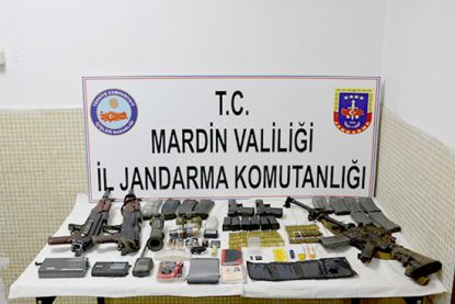 Mardin'de teröristlere ait çok sayıda mühimmat ele geçirildi