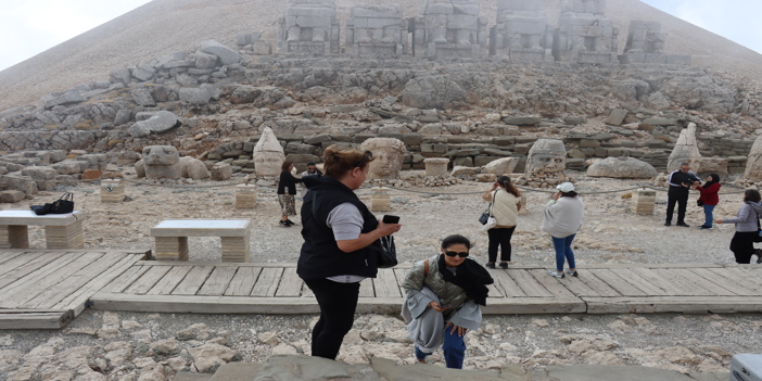 Nemrut Dağı'nı 6 ayda rekor ziyaretçi 