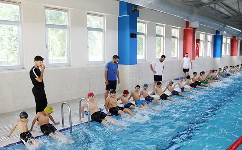 Cizre'de 12 bin çocuğa yüzme eğitimi verilecek