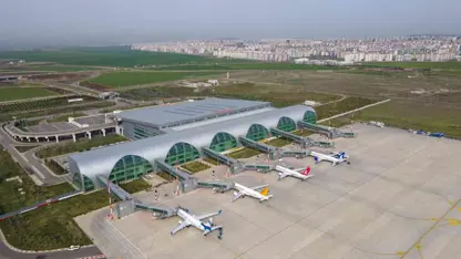 Diyarbakır Havalimanı mart ayında kaç bin yolcuya hizmet verdi?