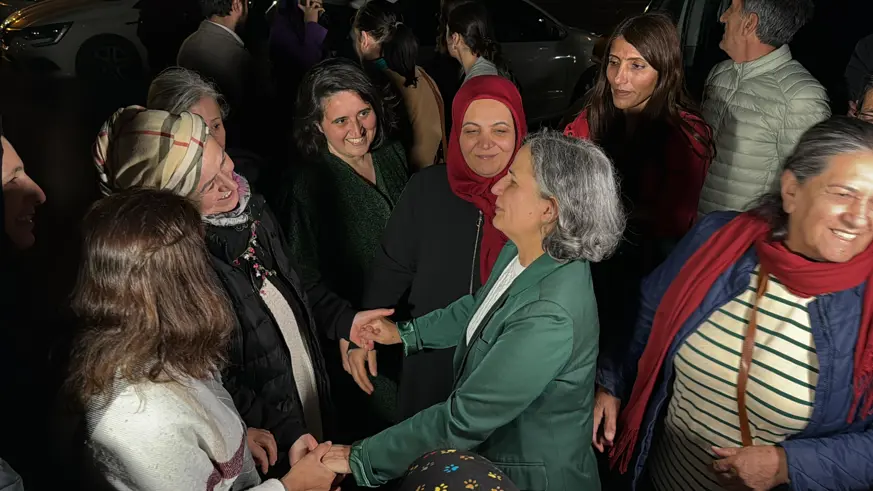 Eski Diyarbakır Büyükşehir Belediye Başkanı Gültan Kışanak tahliye oldu