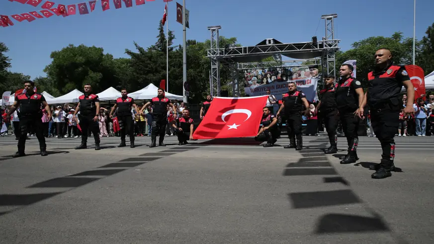 19 Mayıs Atatürk'ü Anma, Gençlik ve Spor Bayramı Diyarbakır, Mardin, Batman, Siirt ve Bingöl'de kutlandı