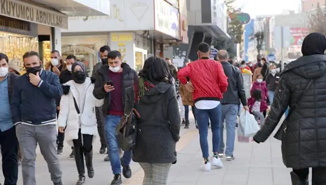 Van'da vakalar artmaya başladı, 30 okul karantinada