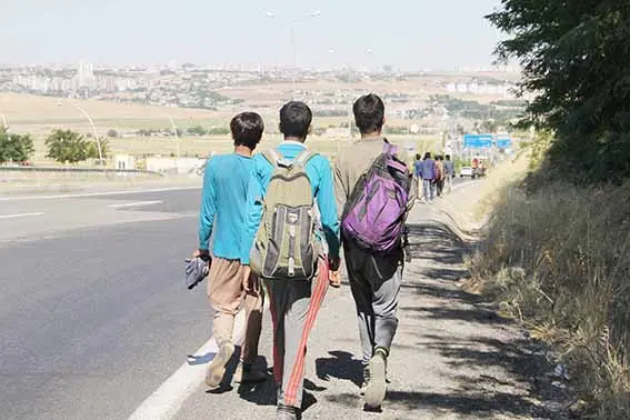 Diyarbakır'a 20 düzensiz göçmen yakalandı