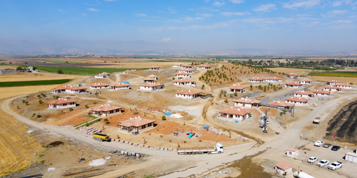 Bakan Özhaseki, Kahramanmaraş'ta 146 bin 918 bağımsız bölümün yapımının devam ettiğini bildirdi