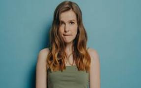 Dudak yeme alışkanlığına ne neden olur? Uzmanlar açıkladı