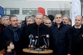 Erdoğan, deprem bölgesi Antep'te: Yağmalamalara OHAL ile müdahale edeceğiz