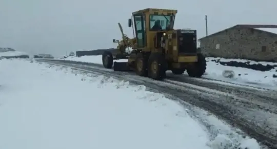 Karacadağ’da kar operasyonu