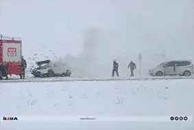 Batman-Diyarbakır karayolunda kar nedeniyle zincirleme kaza oldu