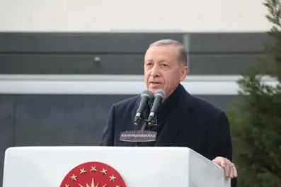 Erdoğan: Depremin izlerini silip, 1 yılda toplam 650 bin konutu tamamlayacağız