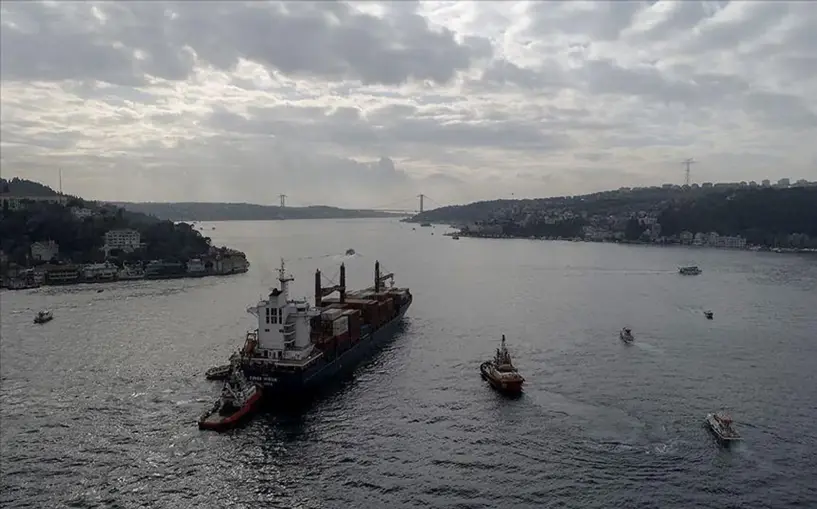 Boğazlardan gemi geçişinde zamlı tarife yarın başlıyor