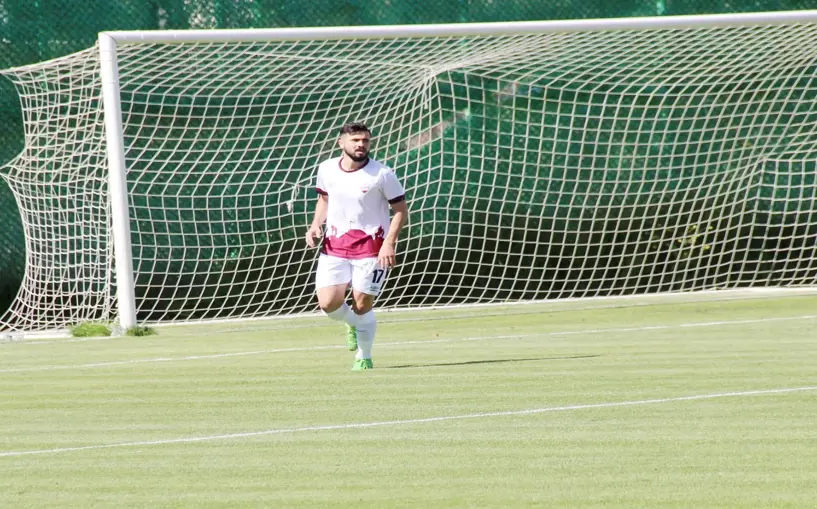 23 Elazığ FK’nın futbolcusu Özcan Şahan, Süper Lig'e transfer oldu