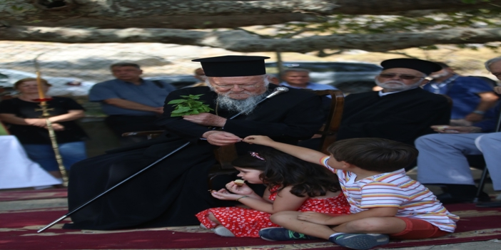 Fener Rum Patriği Bartholomeos, Gökçeada'da ayine katıldı