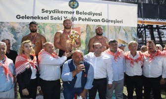 Geleneksel Yayla Seki Yağlı Güreşleri’ni ‘Balaban’ kazandı