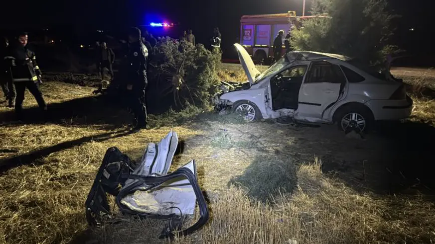 Adıyaman'da iki otomobil çarpıştı: 1 ölü, 3 yaralı