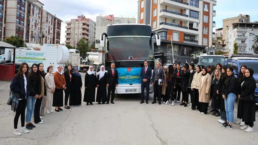 Şırnak'tan 45 kadın, Huzur ve Kardeşlik Buluşmaları Projesi kapsamında Ankara'ya gitti