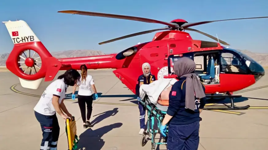 Ambulans helikopter 26 yaşındaki hasta için havalandı