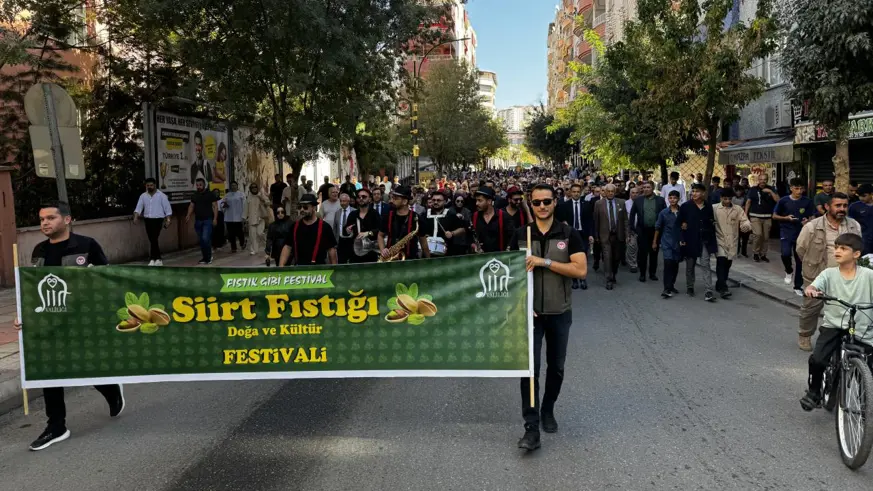 Siirt Fıstığı Doğa ve Kültür Festivali başladı