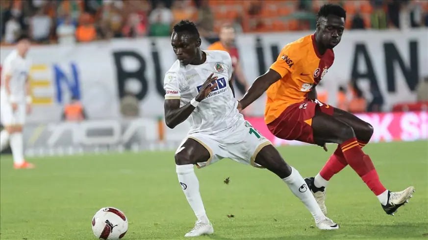 Galatasaray ile Alanyaspor 17. randevuda