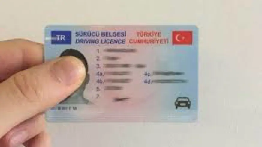 Eski tip sürücü belgelerinin yenilenme süreci uzatıldı 