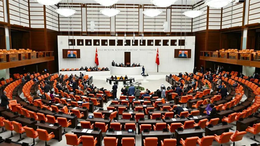 Meclis bugün memurlara ilişkin kanun teklifinin görüşmelerine başlayacak