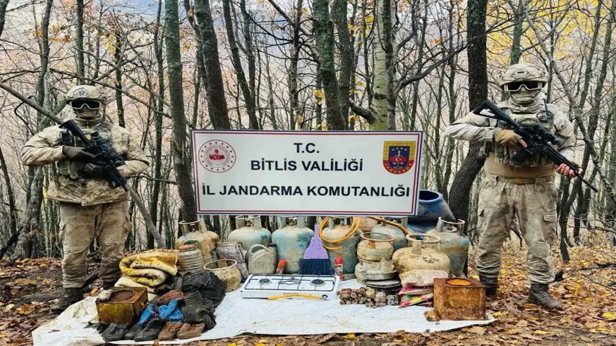 Bitlis’te çok sayıda yaşam malzemesi ele geçirildi