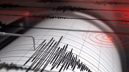 Son Dakika: İzmir’de deprem oldu
