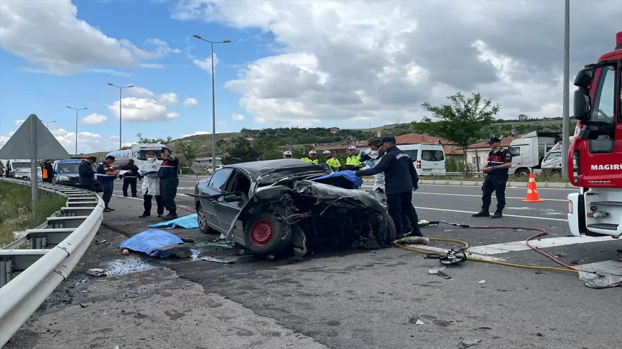 Kayseri'deki trafik kazasında 1 kişi öldü, 4 kişi yaralandı