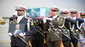 İran Cumhurbaşkanı Reisi için Kum kentinde cenaze töreni düzenlendi