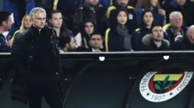 Fenerbahçe, Mourinho ile görüşmelere başladığını duyurdu