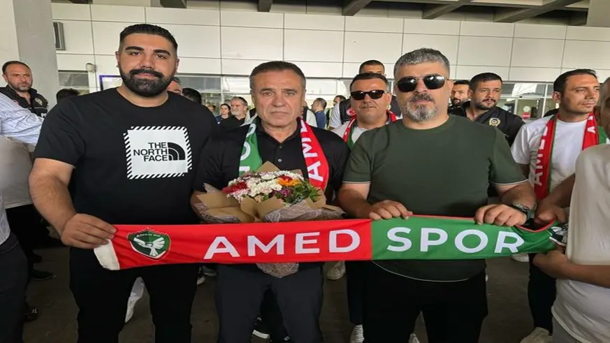 Amedspor’un yeni teknik direktörü Ersun Yanal, Diyarbakır’a geldi