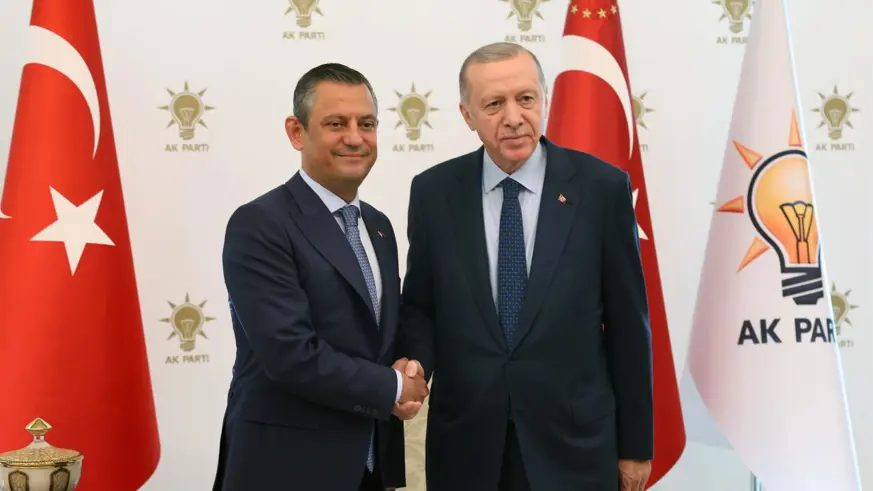 Cumhurbaşkanı Erdoğan CHP Genel Başkanı Özel ile bayramlaştı