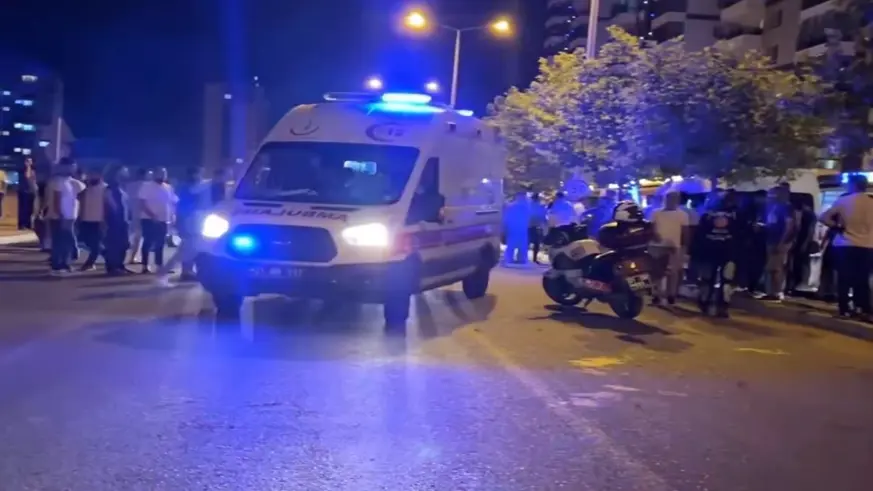 Diyarbakır'da minibüs yayaları biçti! 1 ölü,1 ağır yaralı