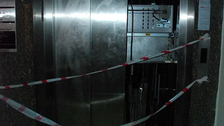 Mardin’de asansör düştü: 3 yaralı