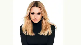 Hadise'nin set halleri