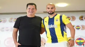 Fenerbahçe, yeni transferi Sofyan Amrabat için imza töreni düzenledi