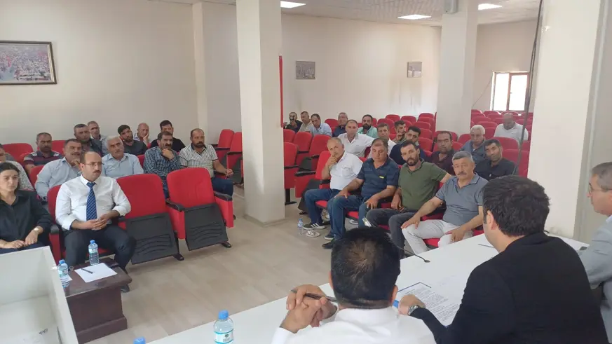 Malazgirt'te şeker pancarı üreticilerinin sorunları masaya yatırıldı