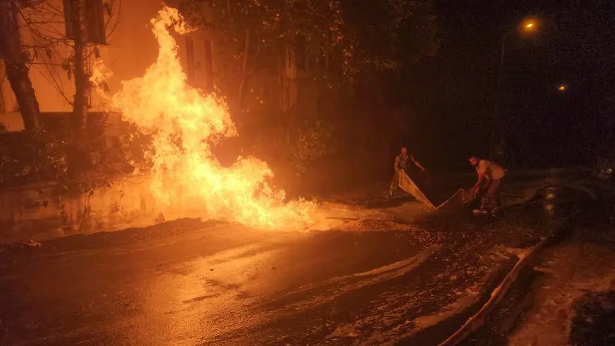 Amasya'da doğal gaz borusunda çıkan yangın söndürüldü