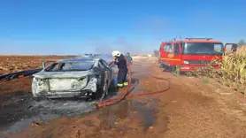 Diyarbakır’da seyir halindeki araç küle döndü