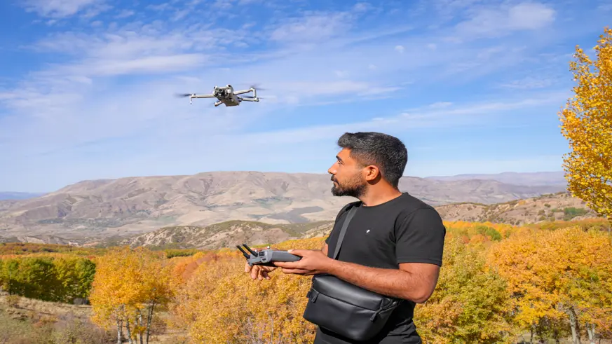 Kırsalda besicilerin kaybolan hayvanlarını dron ile buluyor