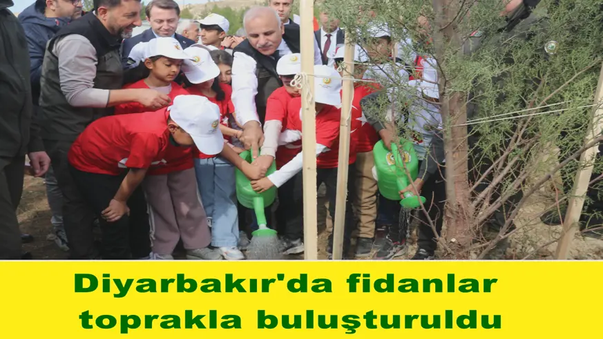 Diyarbakır'da fidanlar  toprakla buluşturuldu