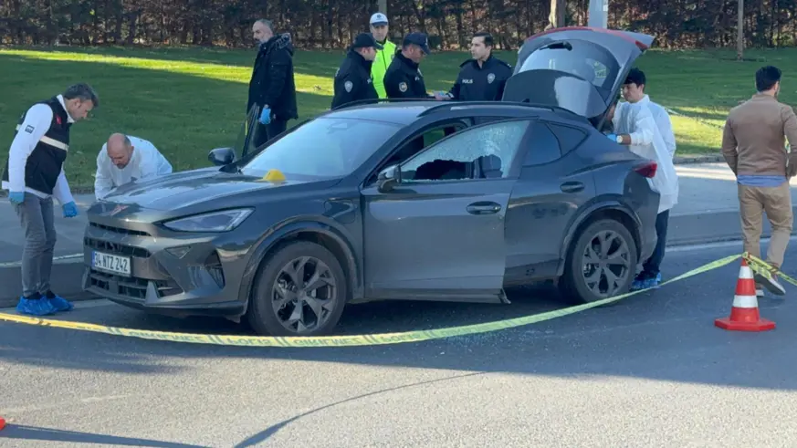 Otomobilinde silahlı saldırıya uğrayan sürücü öldü