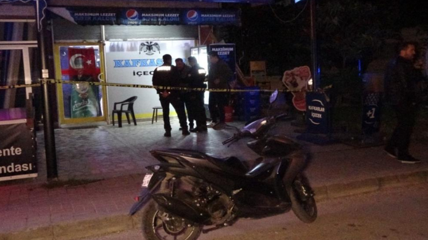Antalya'da markette cinayet: 2 ölü