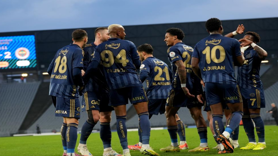 Fenerbahçe, ligde ilk yarıyı namağlup kapattı
