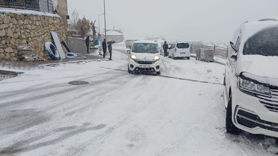 Kulp'ta gizli buzlanma sürücülere zor anlar yaşattı