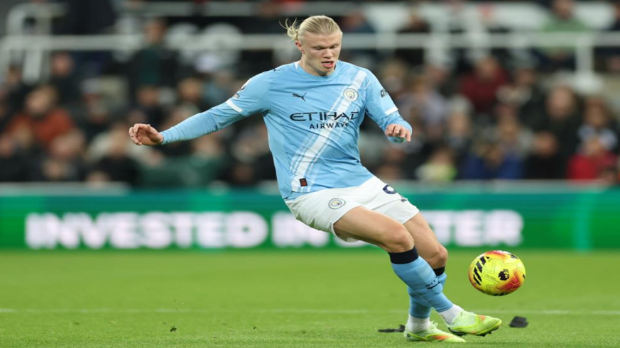 Premier Lig'de '100'ler kulübü'ne girdi