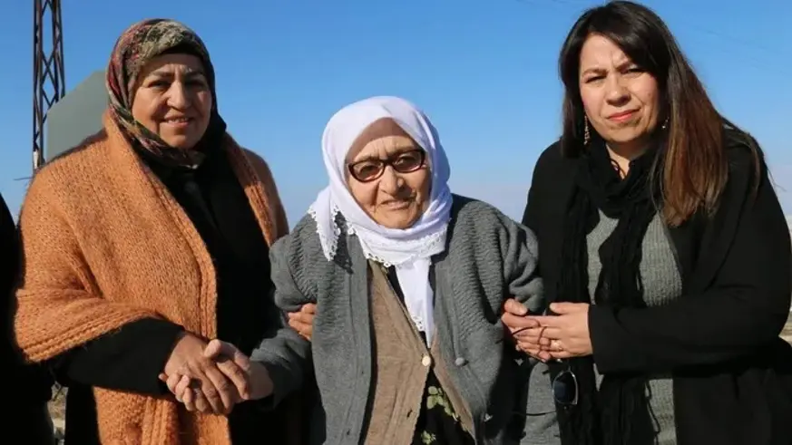 82 yaşındaki Hanife Aslan tahliye oldu