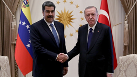 Cumhurbaşkanı Erdoğan, Maduro ile görüştü