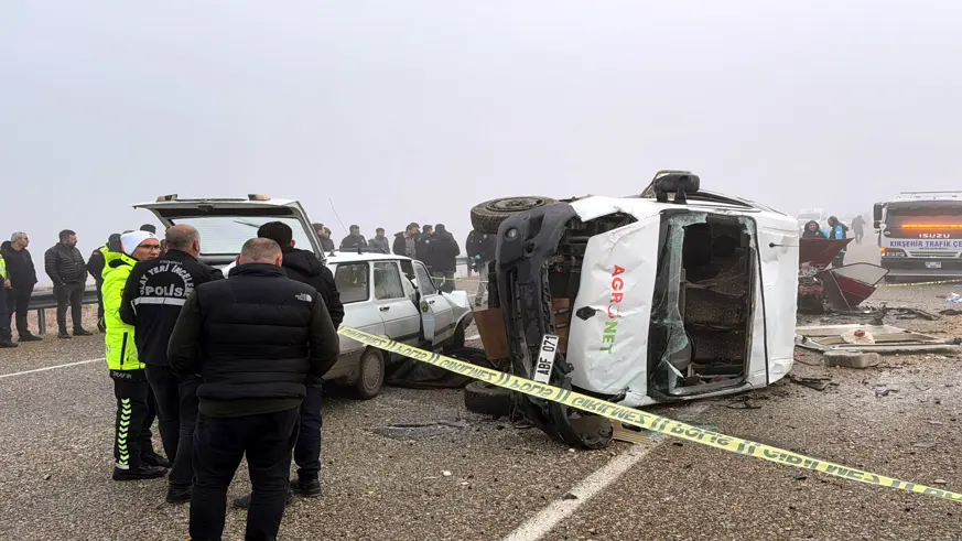 Kırşehir'de zincirleme kaza