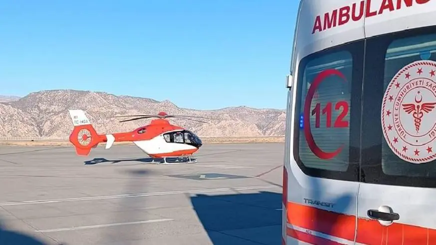 Ambulans helikopter kalp krizi geçiren kadın için havalandı